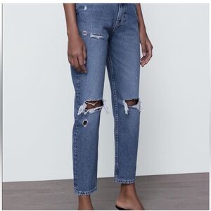 Zara Mom Fit Hi-rise denim jeans